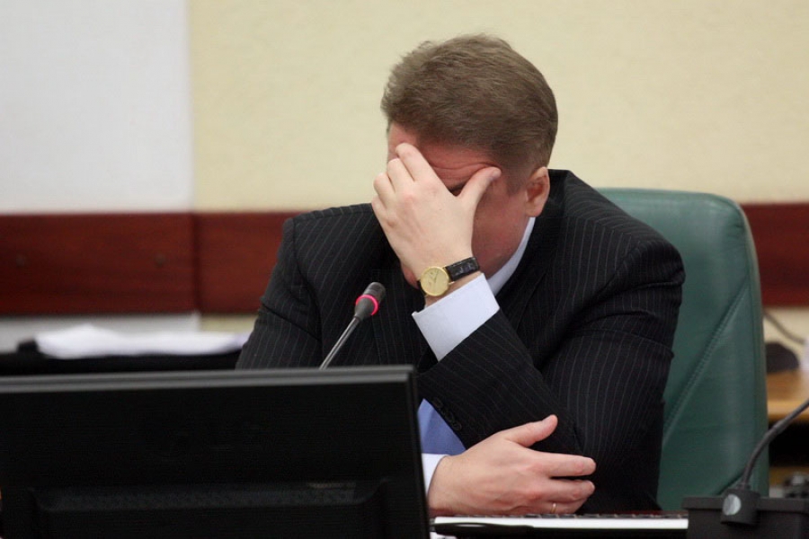Депутат Госдумы сомневается в случайности громких уголовных дел накануне назначения губернатора области