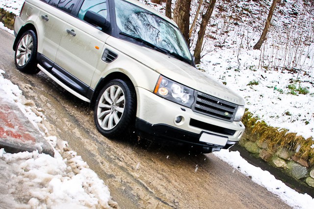 ГИБДД будет контролировать наличие зимних шин у калининградских водителей