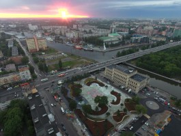 Сквер с поющим фонтаном у бывшего ДКМ в Калининграде откроют 6 июня