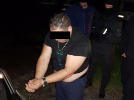 ФСБ и полиция задержали в Куликово предполагаемого лидера ОПГ