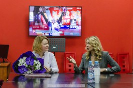 Наталья Авдеева и Наталья Ищенко на встрече с молодыми лучниками