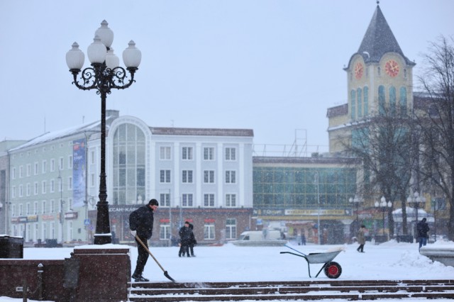 Власти извинились перед калининградцами за плохую уборку снега