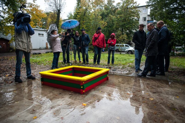 Ярошук: Большинство калининградцев отказываются от детских площадок во дворах
