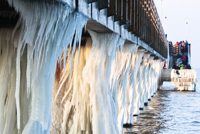 «Доморощенные сталактиты»: как выглядело в мороз калининградское побережье (фото, видео)