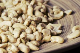В Калининградскую область не пустили 23 тонны орехов из Вьетнама