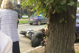 На ул. Леонова в Калининграде мотоциклист сбил женщину на пешеходном переходе