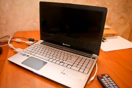 В Славске ревнивый мужчина похитил ноутбук в качестве «штрафа за обиду»