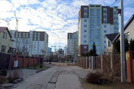 «ЖК на беспутье»: как и почему дома на Орудийной в Калининграде остались без подъездных дорог
