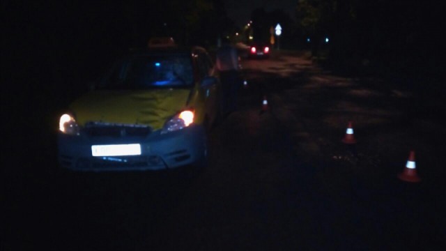 На ул. Емельянова в Калининграде автомобиль такси насмерть сбил пешехода