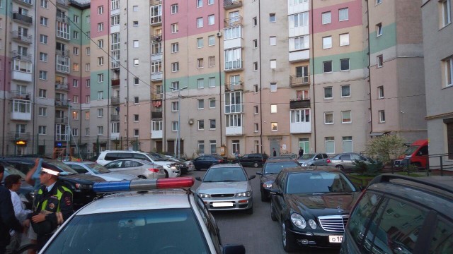 На улице Гакуна в Калининграде «Субару» сбил 13-летнюю девочку