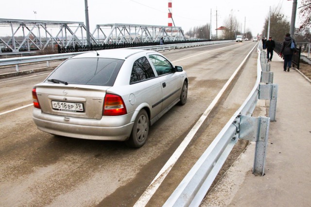Какой толк от «нового» моста на улице Суворова?