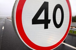 ГИБДД: Ограничение скорости до 40 км/ч в Калининграде заработает на восьми участках