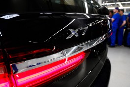 «Баварский флагман»: «Автотор» начал выпускать внедорожники BMW X7