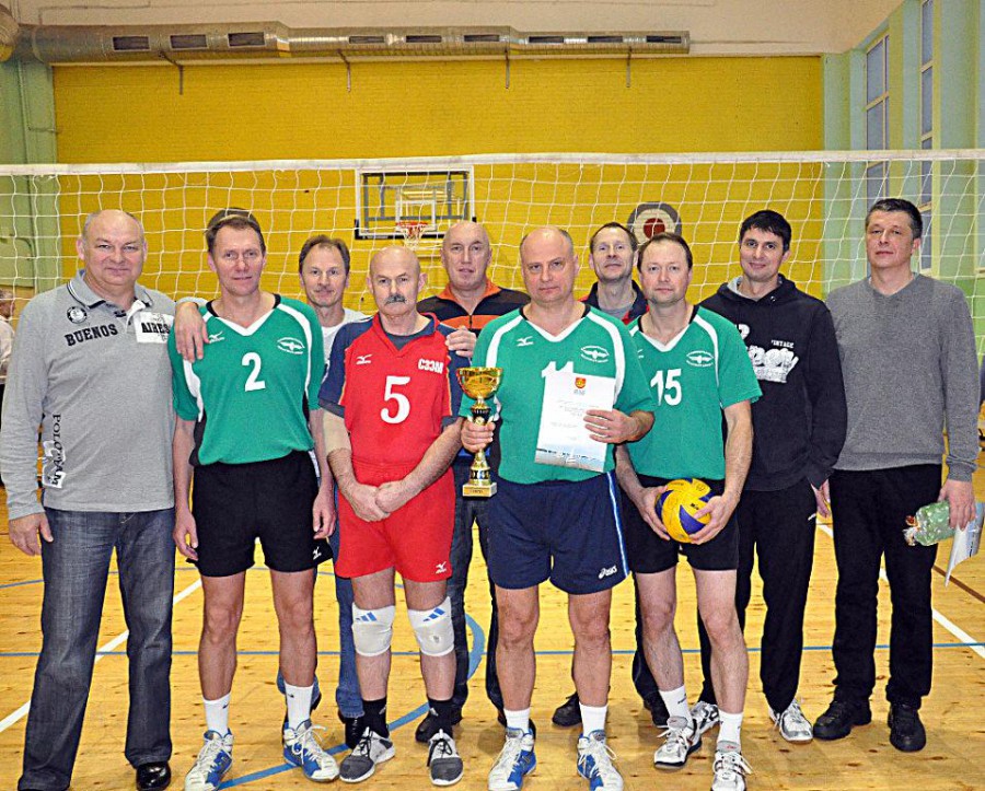 В Клайпеде завершился рождественский волейбольный турнир ветеранов