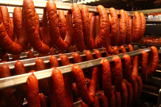 «Не развитие, а выживание»: калининградские мясопереработчики попросили помощи у властей