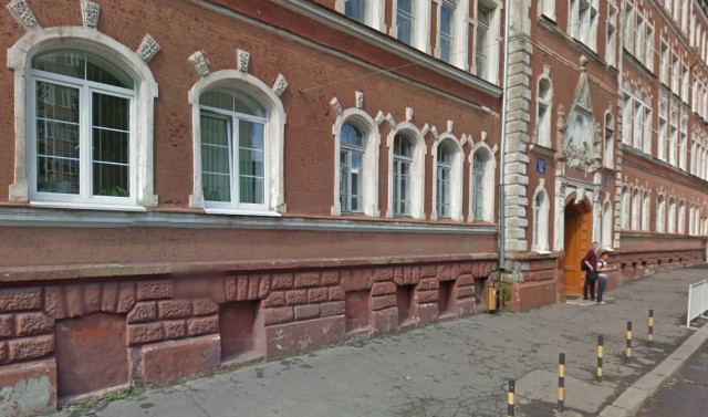 В Калининграде отремонтируют бывшую гимназию имени королевы Луизы