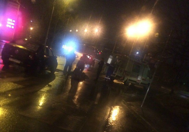 Очевидцы: На перекрёстке улиц Инженерной и Тихорецкой в Калининграде сбили пешехода