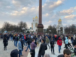 В центре Калининграда прошла несанкционированная акция сторонников Навального* (фото)