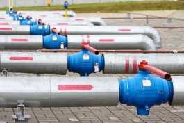 Медведев поручил проложить новый газопровод в Калининградскую область