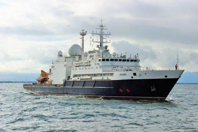 Корабль «Янтарь», построенный в Калининграде, заподозрили в слежке за подлодками США