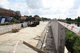 «Готовность — 70%»: подрядчик обещает достроить набережную Трибуца в ноябре (фото)