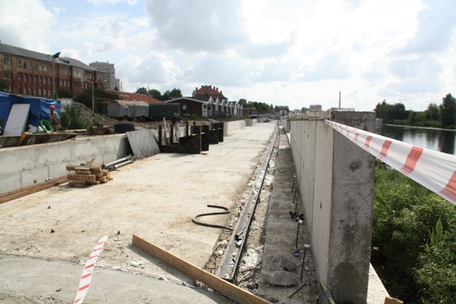 «Готовность — 70%»: подрядчик обещает достроить набережную Трибуца в ноябре (фото)