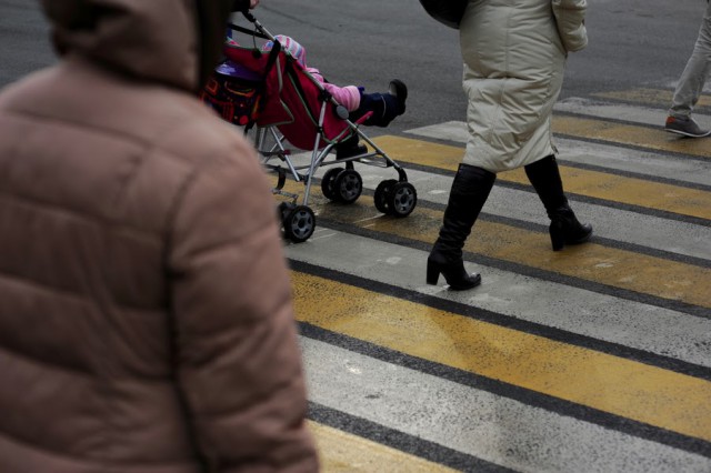 В Калининграде «Рено» наехал на детскую коляску: пострадал двухлетний ребёнок