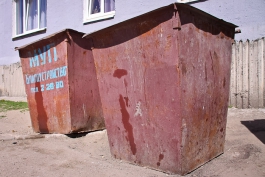 В муниципалитетах области установят одинаковые контейнеры для мусора