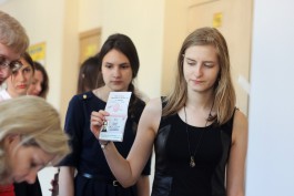 «С паспортом и на нервах»: как сдавали ЕГЭ по русскому в Калининграде (фото)