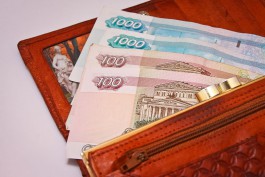 УМВД: Калининградец украл с банковских карт пенсионера 38 тысяч рублей