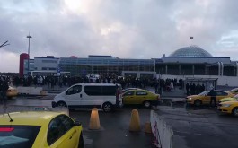 Из-за сообщения о бомбе эвакуируют аэропорт «Храброво»