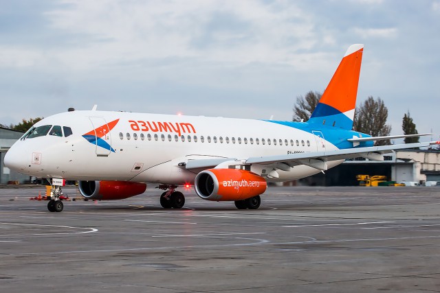 Авиакомпания «Азимут» заинтересовалась размещением своих самолётов на базе аэропорта «Храброво»