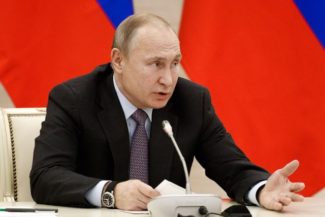 Путин обсудит с правительством социально-экономическое развитие Калининградской области