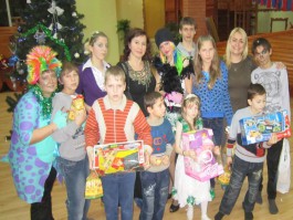 Представители Рекламного Агентства «B2B Promotion» посетили празднование Нового Года в Багратионовском детском доме «Колосок»