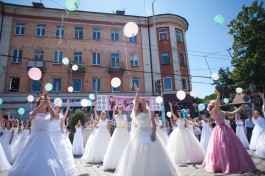 В Калининградской области разрешили открыть бассейны и проводить свадебные торжества