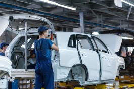 «Беда для области»: «Автотор» в 2018 году произвёл половину от стоимости товаров в регионе