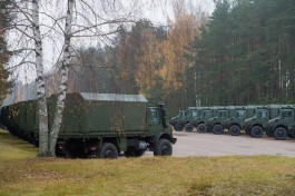 Литовская армия получила новые пятитонные грузовики из Германии