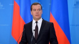 Медведев рассказал о «строительно-монтажных работах» в калининградском онкоцентре
