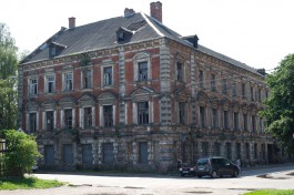 Сивкова: Реставрация фасада здания янтарной мануфактуры начнётся не раньше чем через год