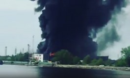 В посёлке Прегольском горят склады: над Калининградом поднялся столб дыма (видео)