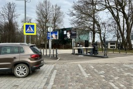 Мэрия Калининграда планирует открыть первые платные парковки в конце апреля