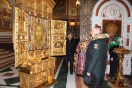 В Кафедральный собор Калининграда привезли главную икону Вооружённых сил России