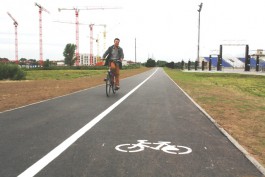 Для создания велодорожек в Калининграде будут сужать проезжую часть улиц