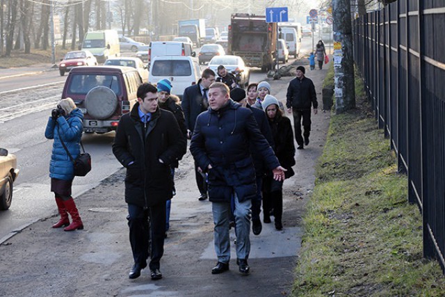 Алиханов: Отсутствие нормальных тротуаров в Калининграде — настоящий позор