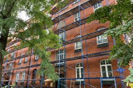 В Калининграде начали ремонтировать здание бывшего приюта Хагедорна (фото)