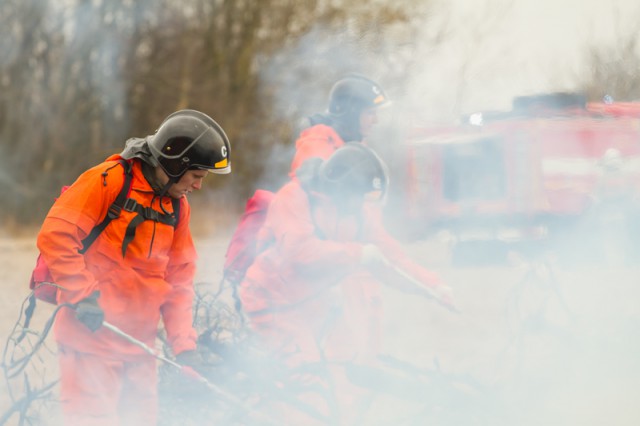 «Огонь в Рыбачьем»: как МЧС тушило условный пожар на Куршской косе (фото)