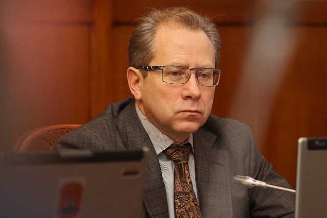 Рольбинов сохранил пост вице-премьера регионального правительства