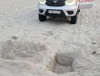 В Балтийске неизвестные выкопали ямы на колее для спасательного автомобиля
