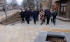 «Плитка шатается, барбарис колется»: как чиновники проверяли затянувшийся ремонт улицы Рокоссовского