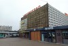 «Чистый модернизм»: в Калининграде снимают облицовку с фасада автовокзала